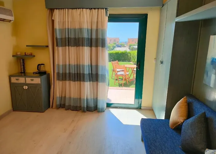 Vitamin Sea - La Hacienda * رأس سدر